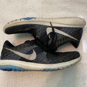 Nike Fury Running Shoes